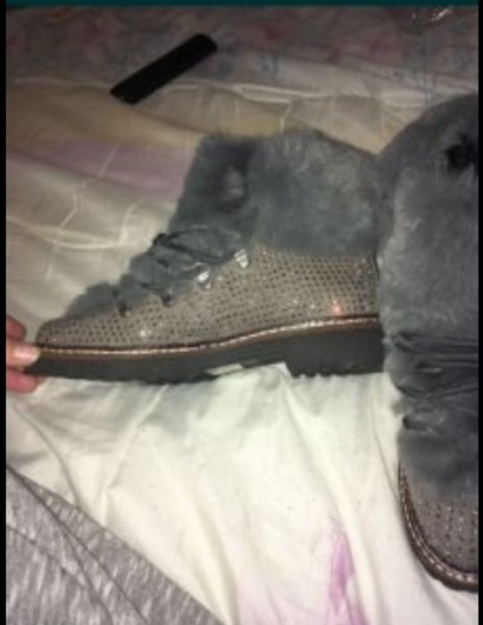 Дамски боти на марката Island river