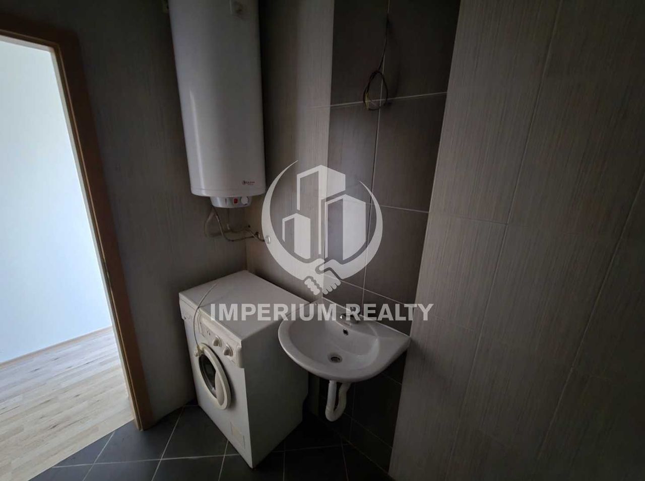 Продава се Едностаен апартамент в к.к. Слънчев бряг - 41 кв.м за 903 €/кв.м - Снимка #11