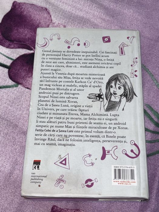 Toata seria Fetita felei de a sasea luni