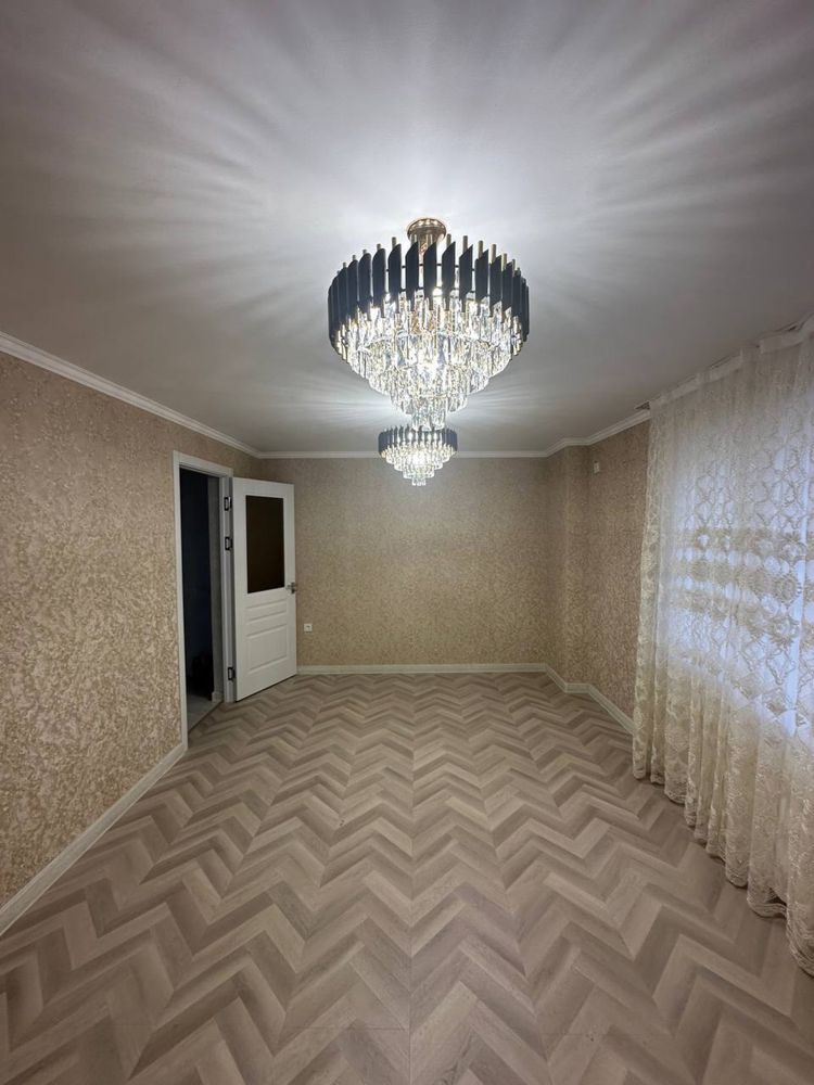 Продается, кирпичный дом, шота руставели 3/2/4  65м2 без мебели