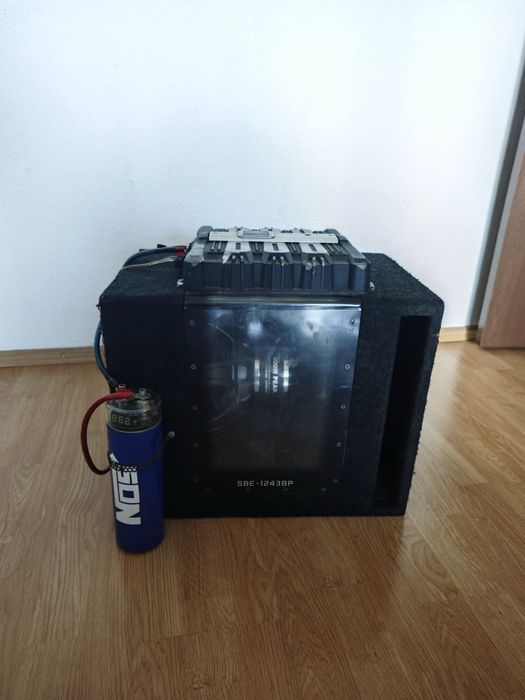 Vand sau schimb subwoofer