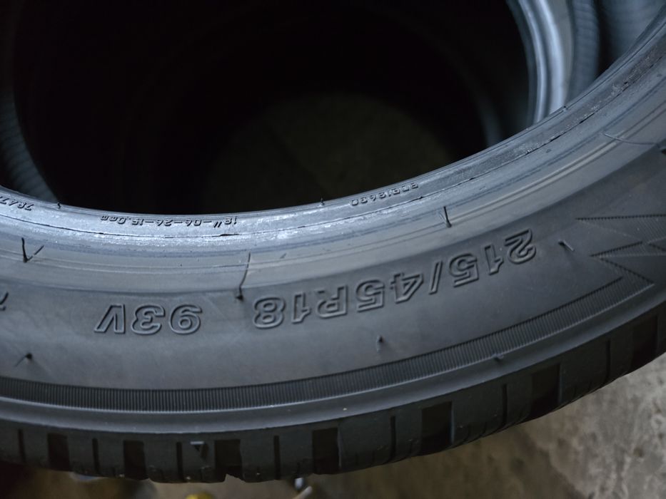 Bridgestone 215/45 R18 93V MS iarnă