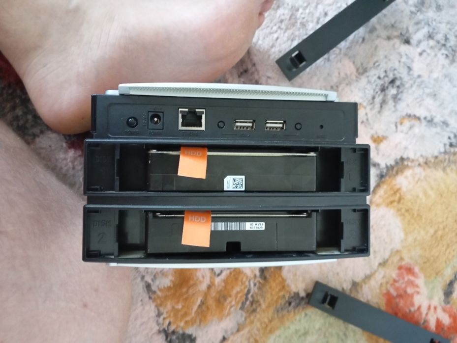 Linksys nes cu loc 2 harduri