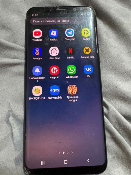 Телефон и планшет на продаже