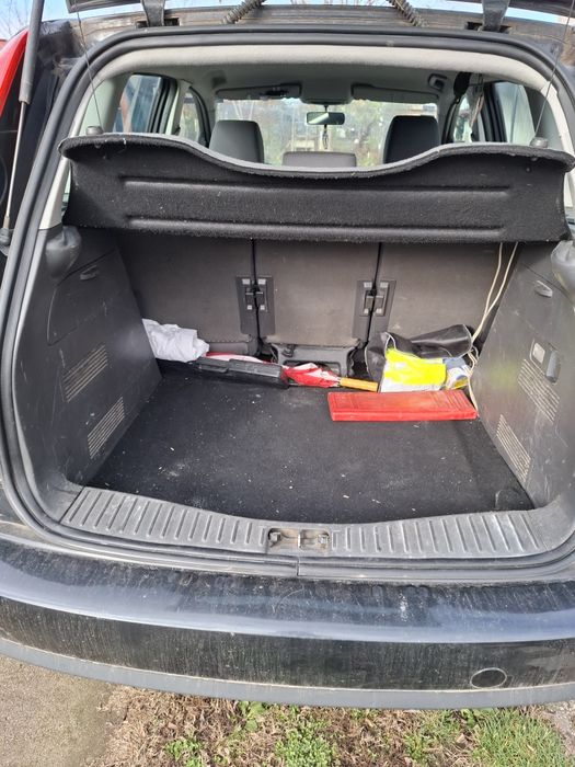 Ford Focus C-Max 1,6 benzina 2004