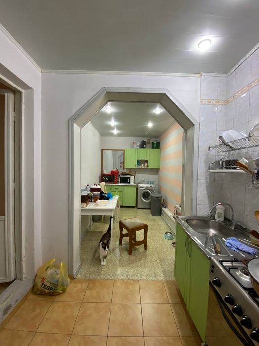 ПАРКЕНТСКИЙ м-в(307-школа)! Риэлтор! Дешёвая цена!!!