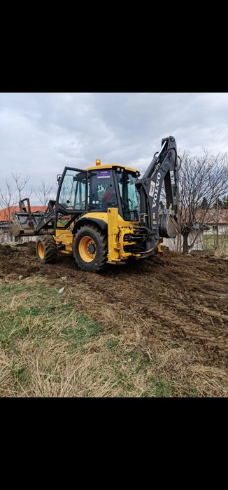 Vând buldoexcavator Volvo BL71B din 2013