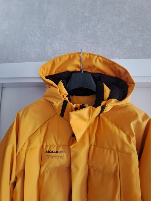 Намален! Зимно яке JACK& JONES XL