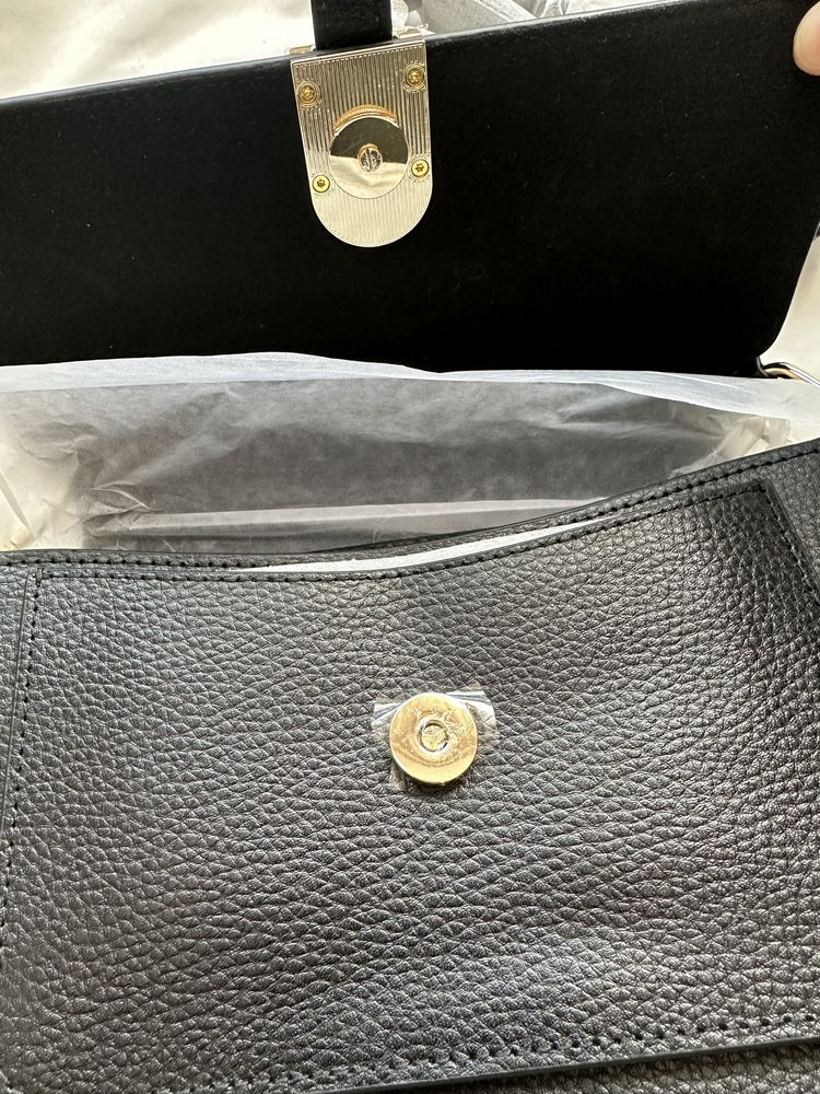 Дамска чанта Furla Sofia Grainy