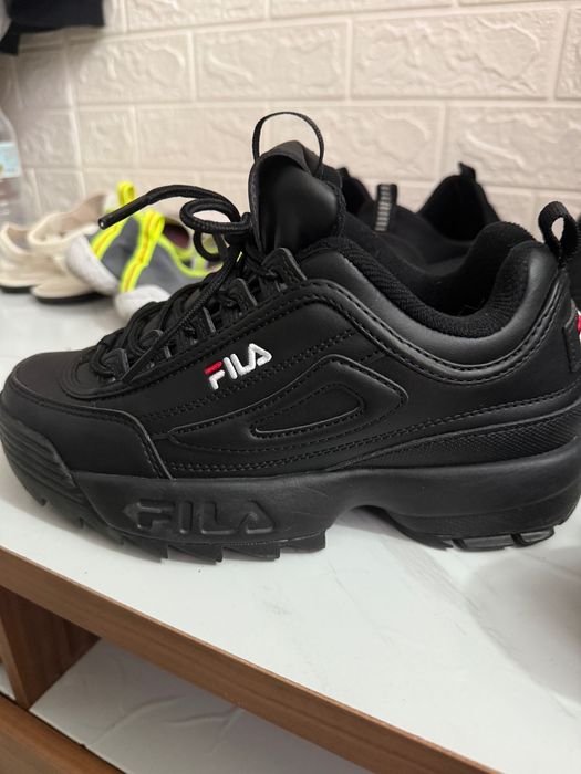 Маратонки Fila 39 номер