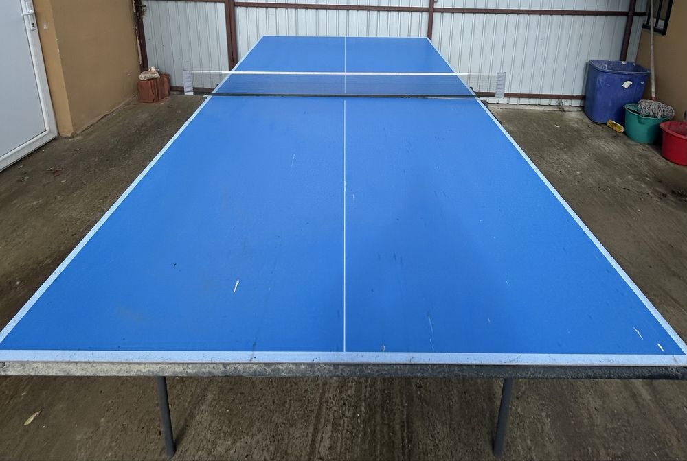 Masă de tenis (ping-pong) + fileu – stare foarte bună, nouă
