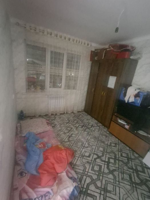 Продаётся квартира в Чирчик 2/4/4