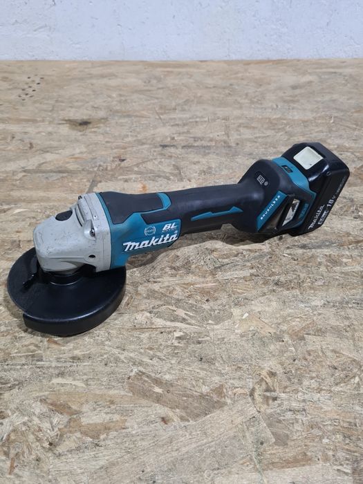 Flex brushless Makita DGA518 cu variator de turatie