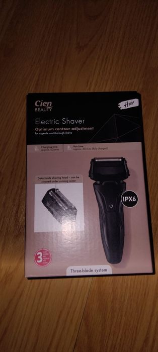 Mașini de ras electrice ,noi ,sigilate