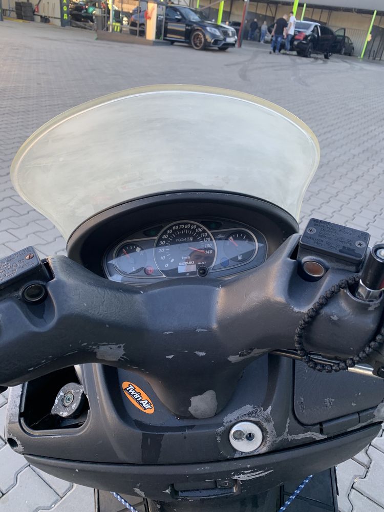 Suzuki Burgman 125