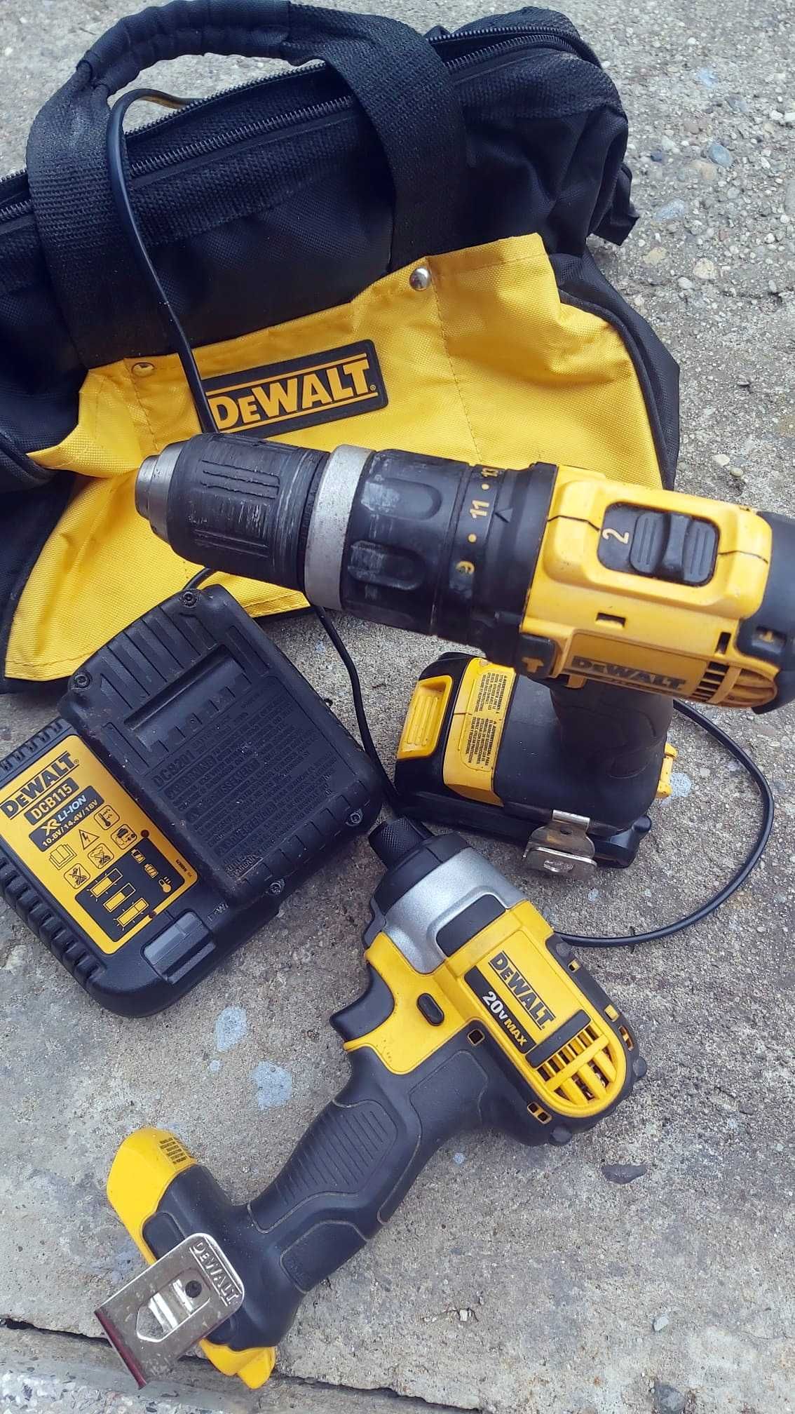 Винтоверт и Бормашина DEWALT 20V MAX Cordless Drill/Driver