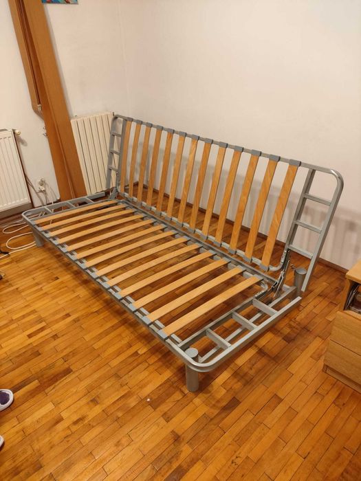 Canapea extensibila IKEA