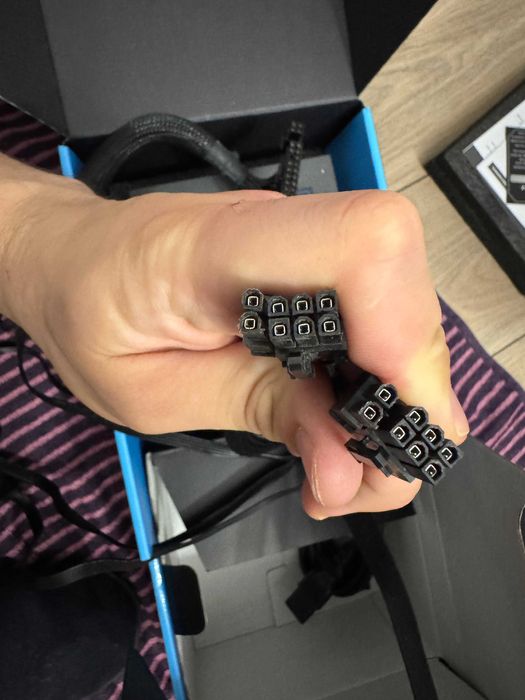 Sursa Raider II 750W 80+Silver Protectii