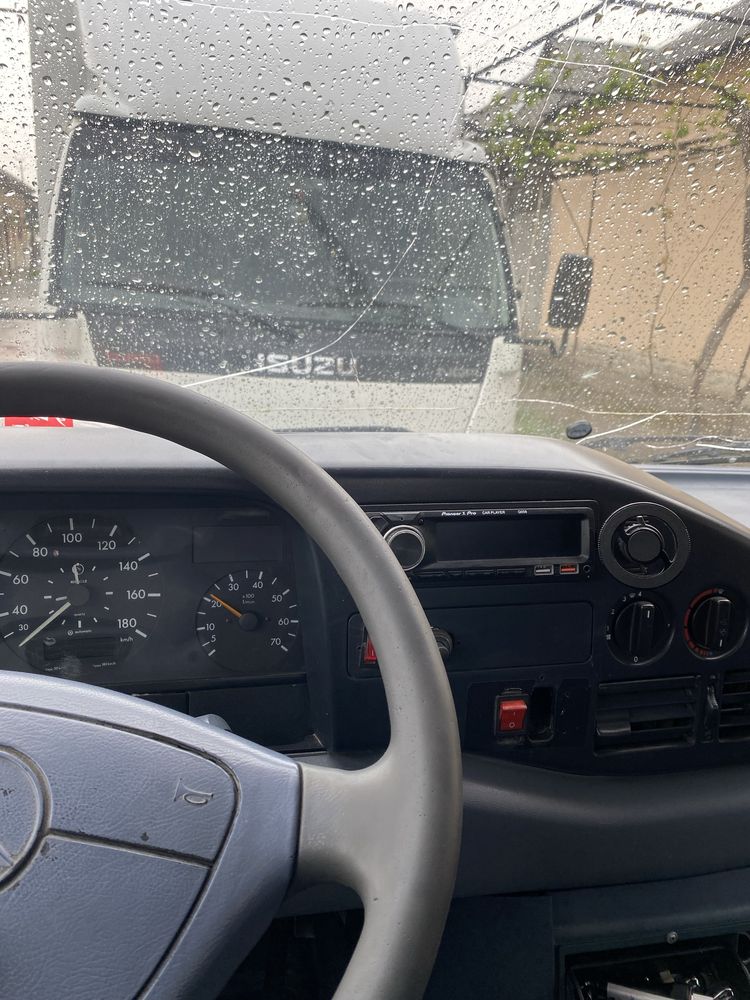 Mercedes sprinter 412d