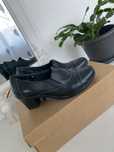 Pantofi piele naturala 38