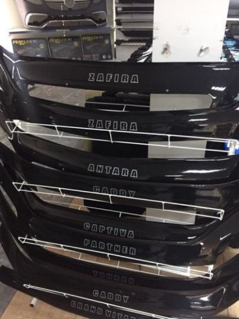 Бъбреци/решетки за BMW E60 E61/БМВ Е60 Е61 черен мат седан и комби