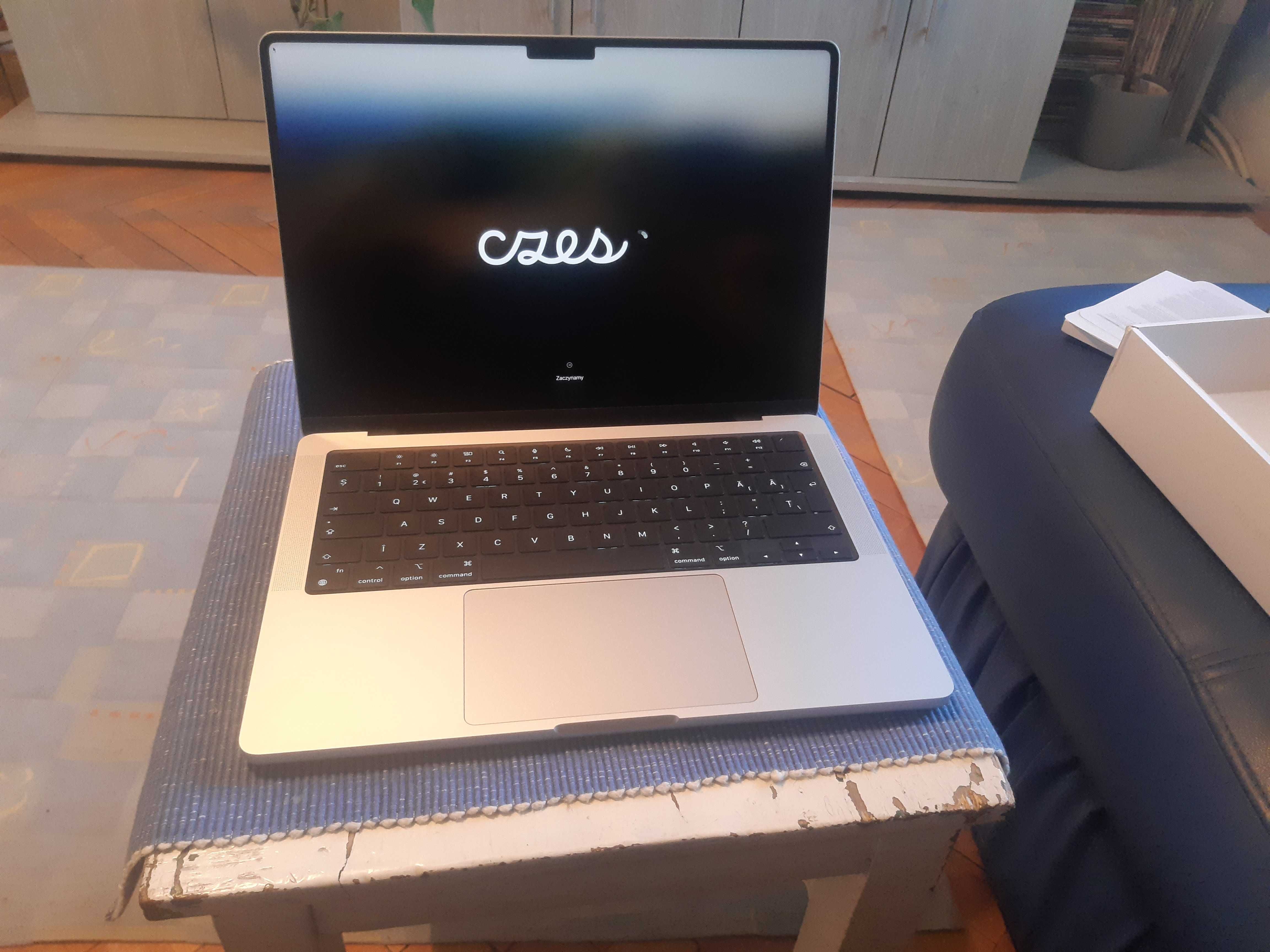 apple macbook 14 pro (2024), neactivat