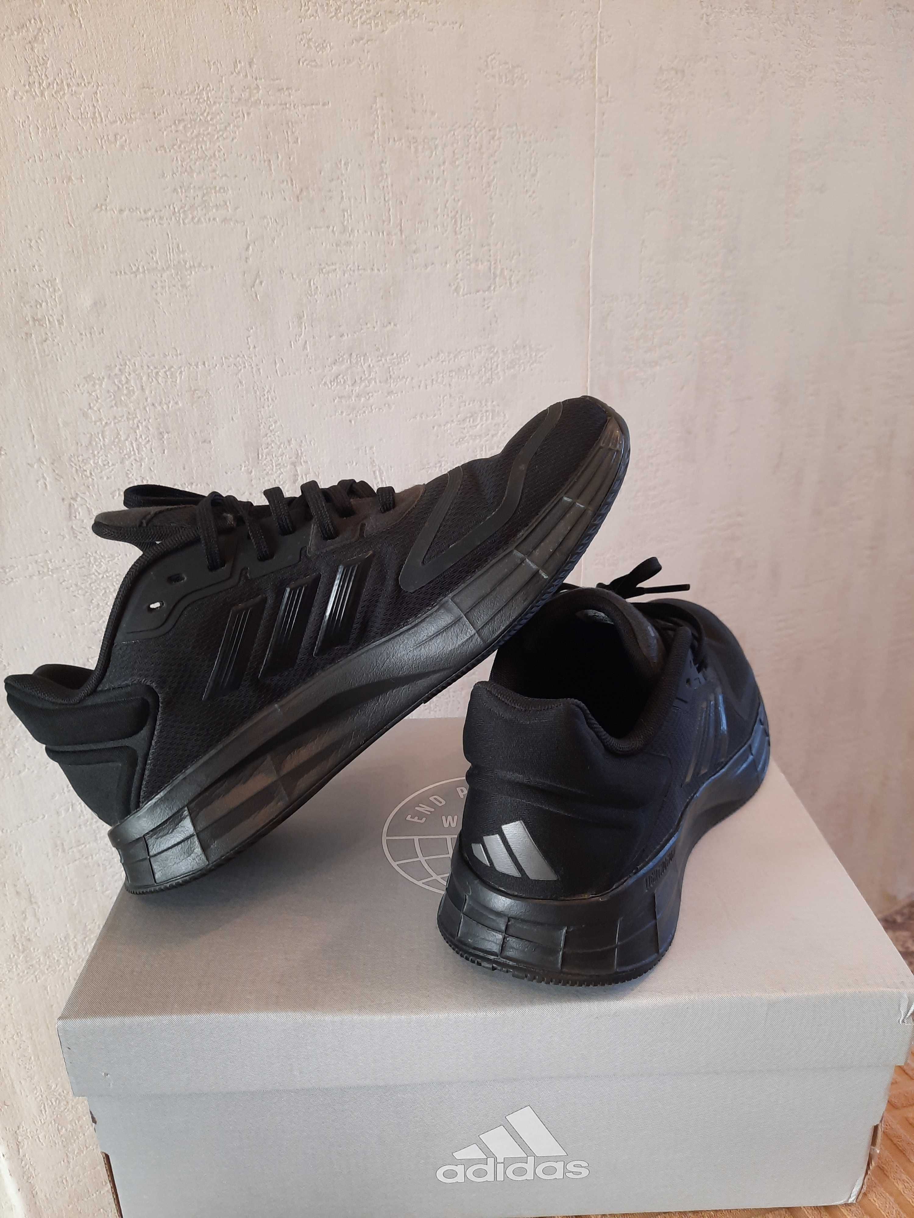 Маратонки Adidas