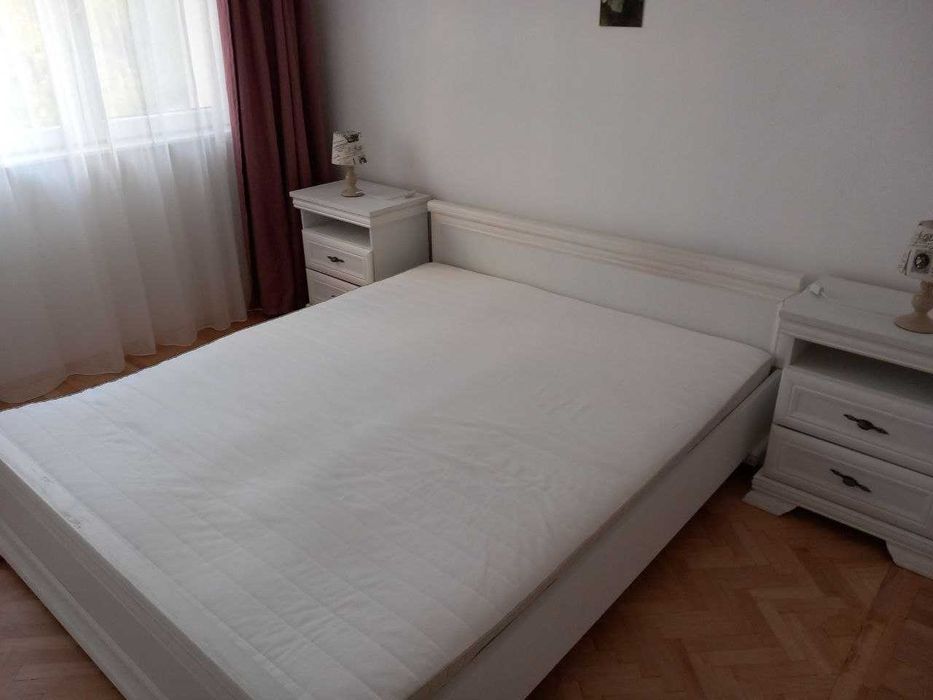 Apartament 3 camere, luminos, Dristor-metrou (1 minut)