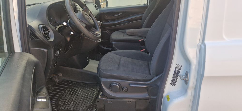 Mercedes Vito lung 2.2 cdi 136cp An 2018 tva deductibil