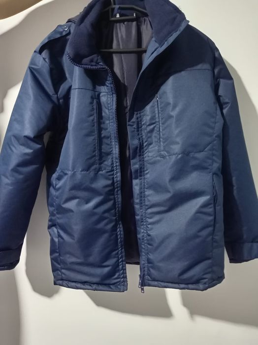 Продается демисезонная куртка мвд