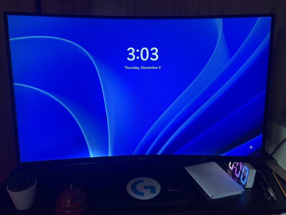 Monitor gaming Acer 165hz 27” ultrawide