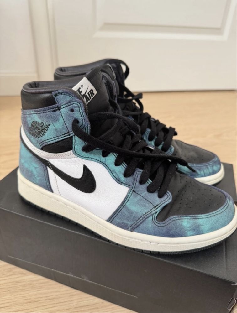 Air Jordan 1 High “Tie-Dye”