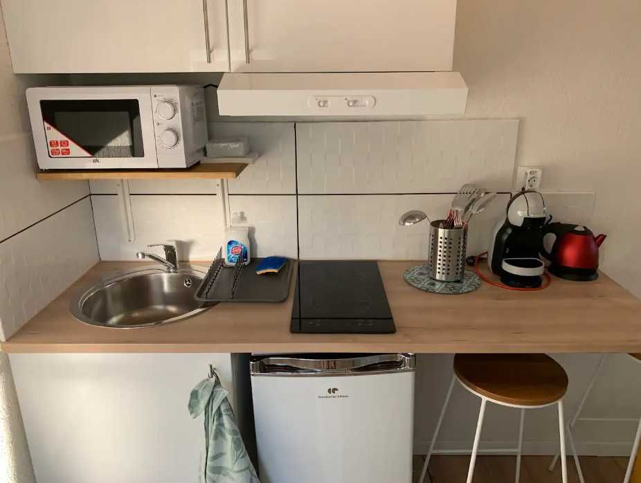 Дава се под наем Едностаен апартамент в Пловдив, Каменица 1 - 45 кв.м за 229.5 € - Снимка #2