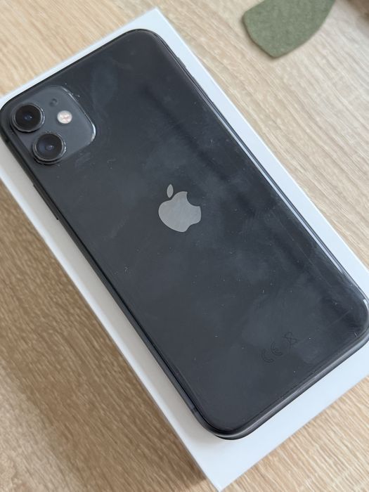 Iphone 11, negru, 64 GB