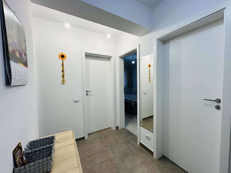 Apartament LUX 2.5 camere 70mp decomandat in bloc nou, zona Noua