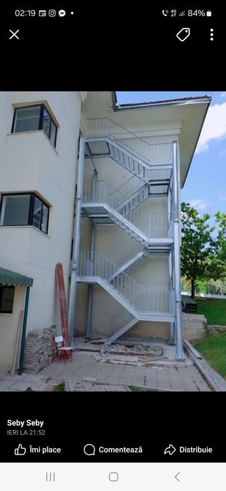 Facem scari la comanda