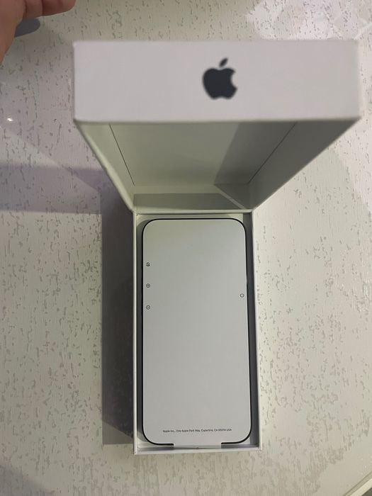 iPhone 16e 128g nou