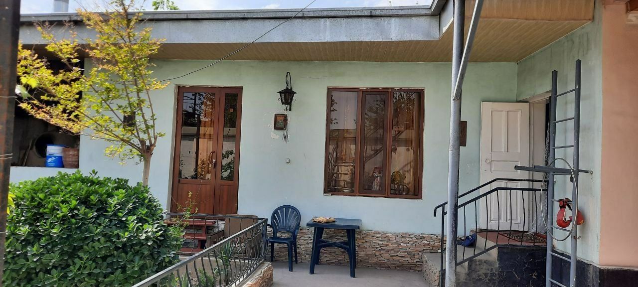 Продам участок в городе Денау