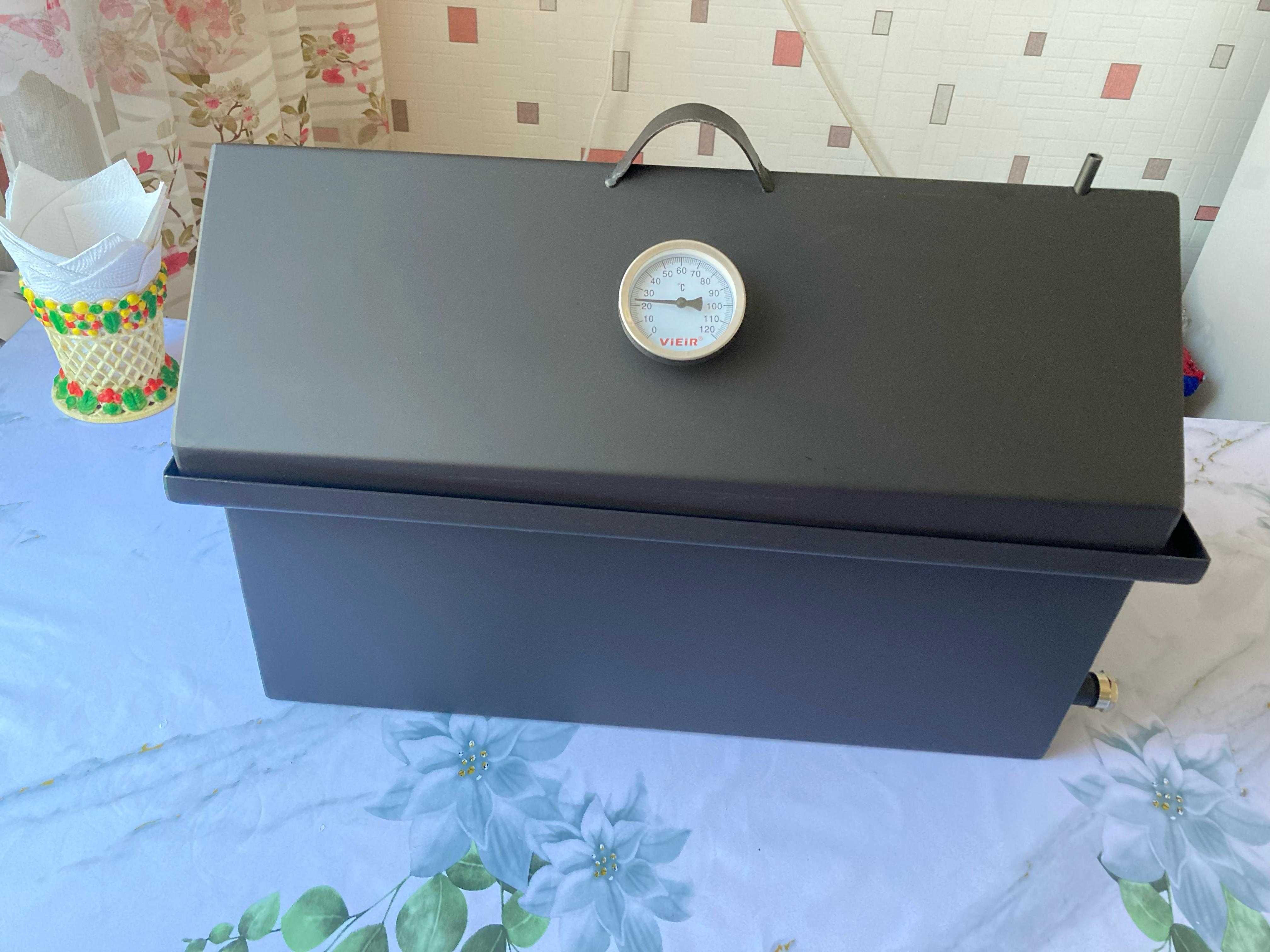 Продам новую коптильню Горячего и холодного Копчения