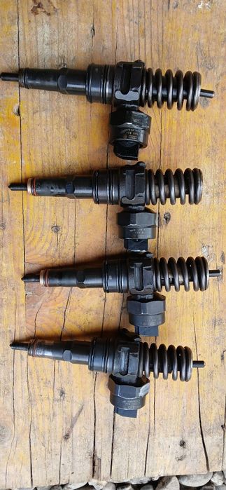 Injectoare  audi a4 b5 1.9