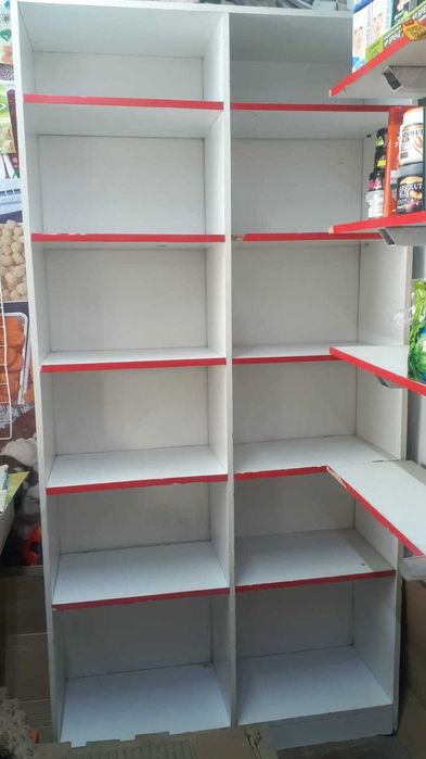 Стеллаж деревянный