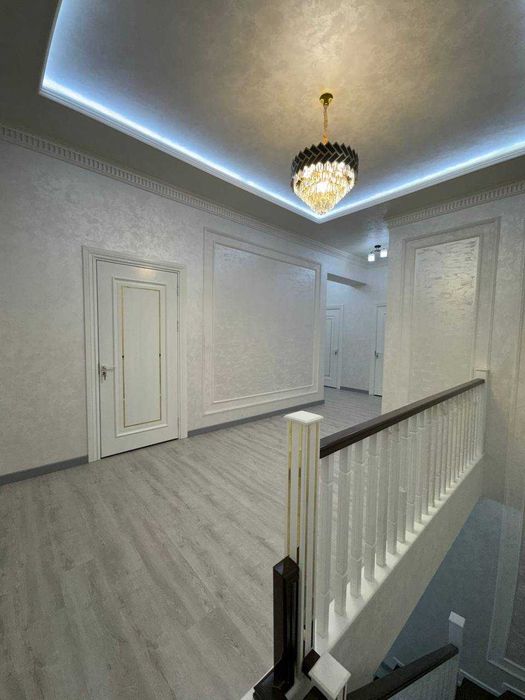 Сергели.Султонобод махалляси. 2.2 сотихда 6 хонали зор уй сотаман