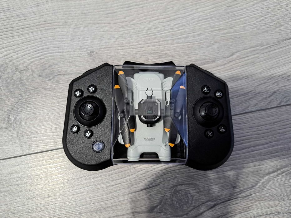 Drona compacta pliabila cu 2 camere si WIFI