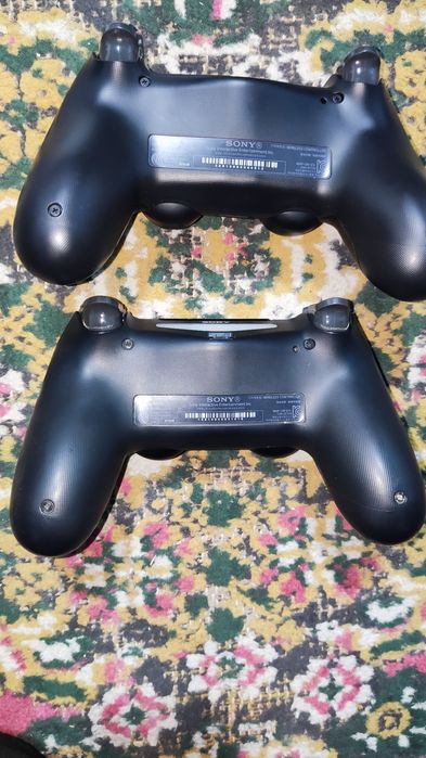 PS4 Pro 1TB Yangi !