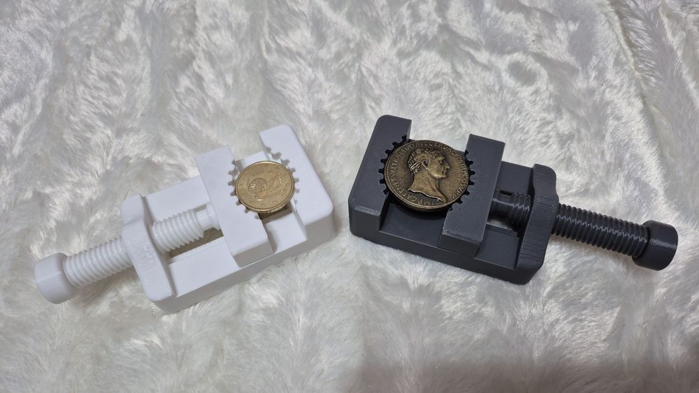 Pachet menghine monede