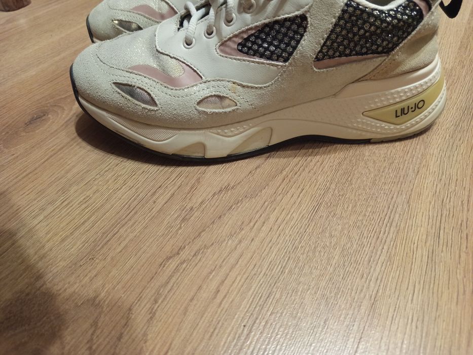 Оригинални дамски маратонки