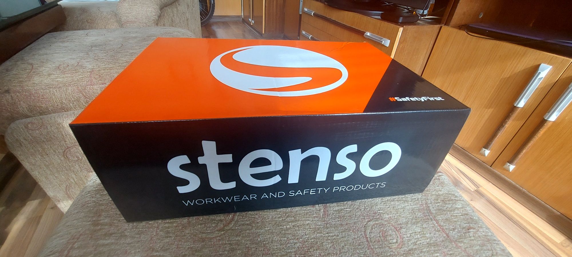 Защитни работни обувки-Stenso