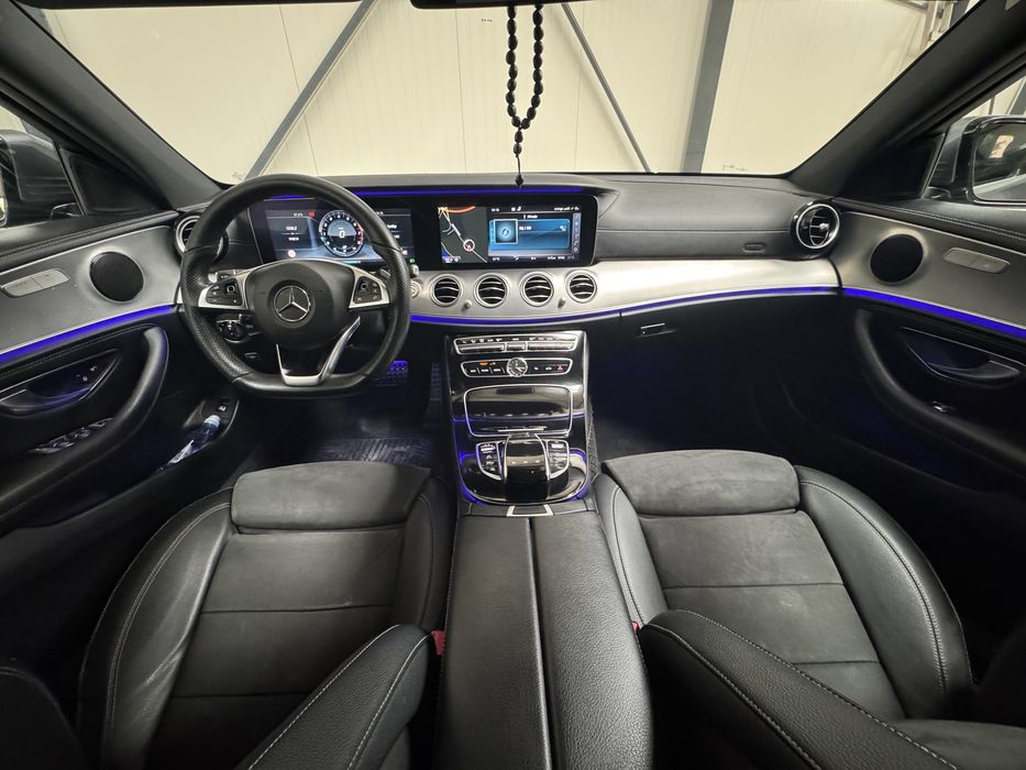 Mercedes E-Class 200 AMG W213