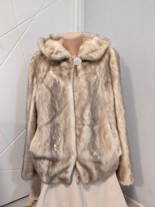 Шикарная норковая шуба автоледи