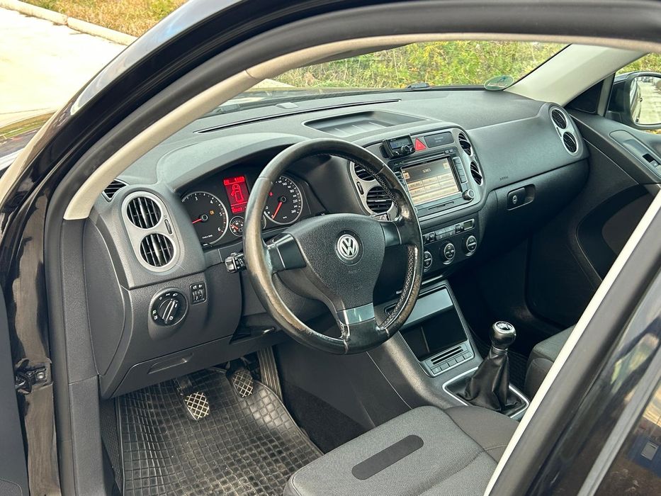 Vand Tiguan         .